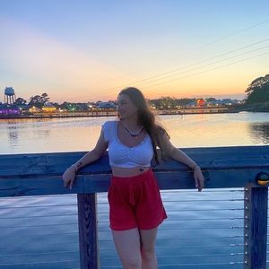 Meet your Posher, Gabby